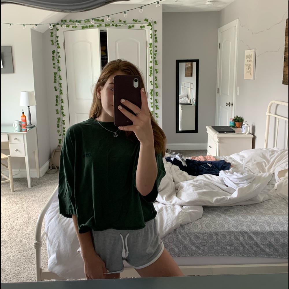 thrifted cropped levi shirt